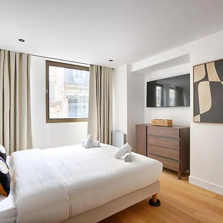 Design Au Coeur Du Sentier Apartment Paris